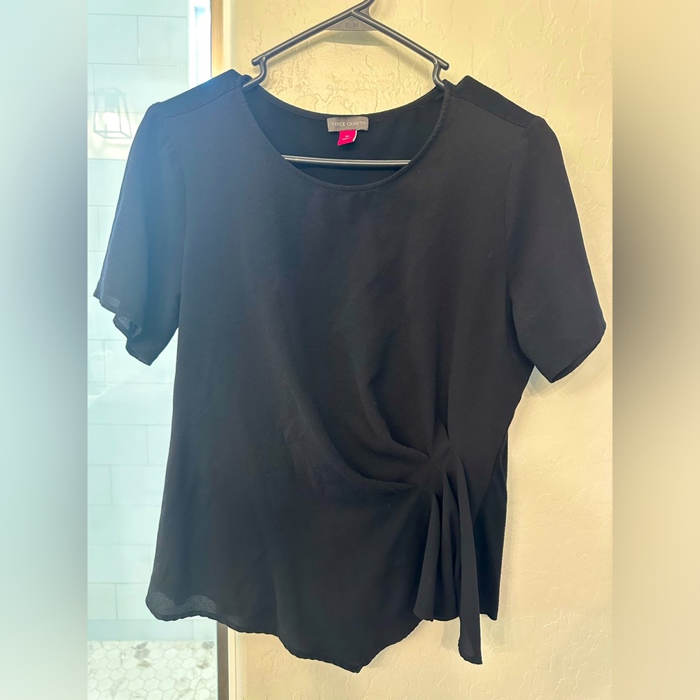 Vince camuto shirt size M